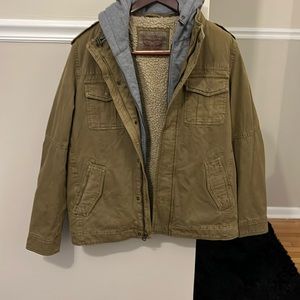 Levi’s denim jacket olive